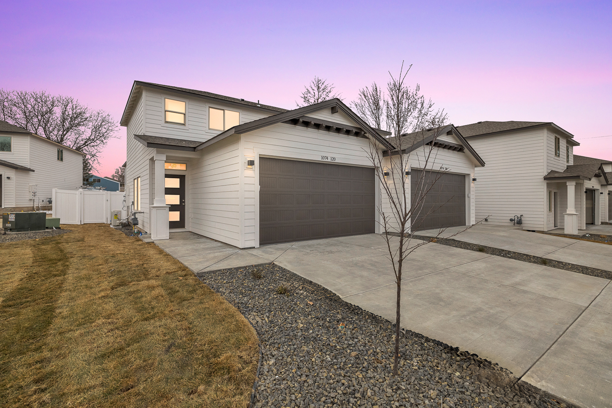 1074 S Underwood Pl Unit 120
